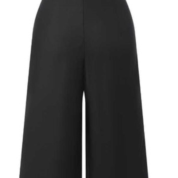 Retro Style Jumpsuit - Picture 4 of 8